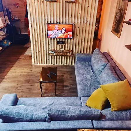 Studio Apartament تيرانا